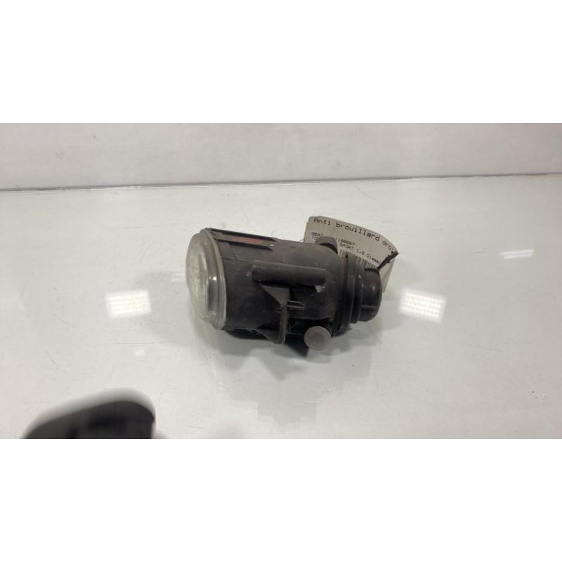 Anti brouillard droit (feux) SEAT TOLEDO 2 Photo n°2