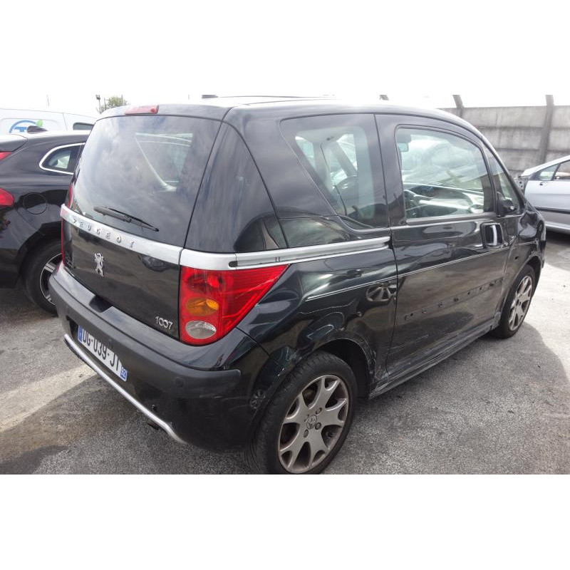 Capot PEUGEOT 1007 Photo n°4