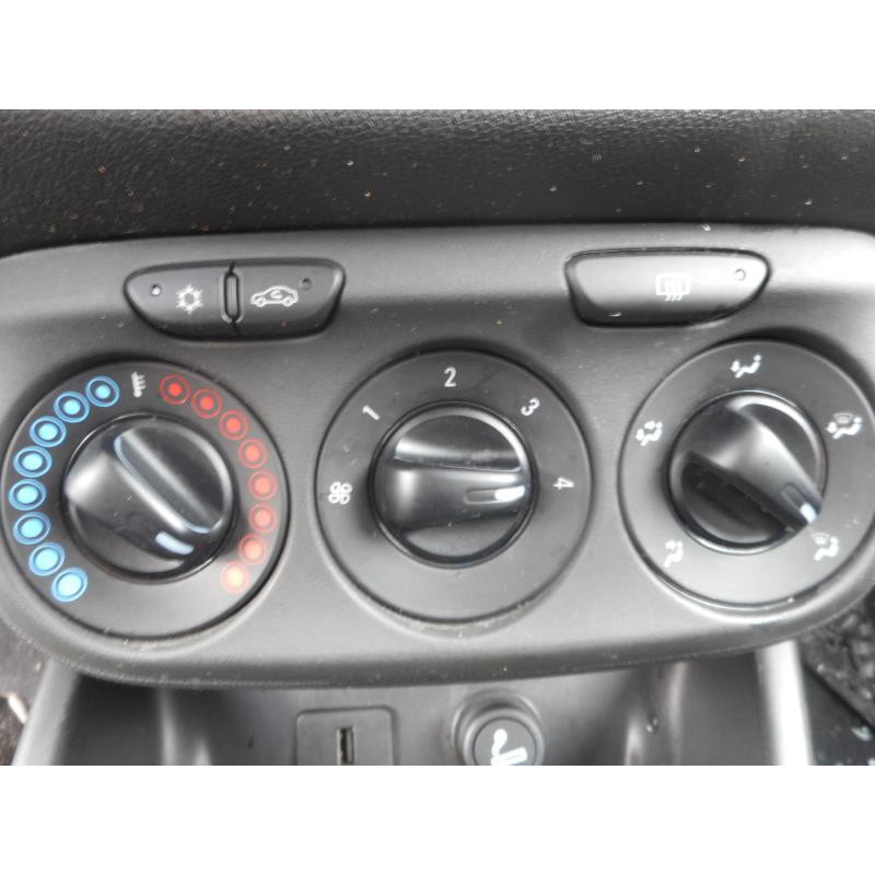 Amortisseur avant gauche OPEL CORSA E Photo n°7