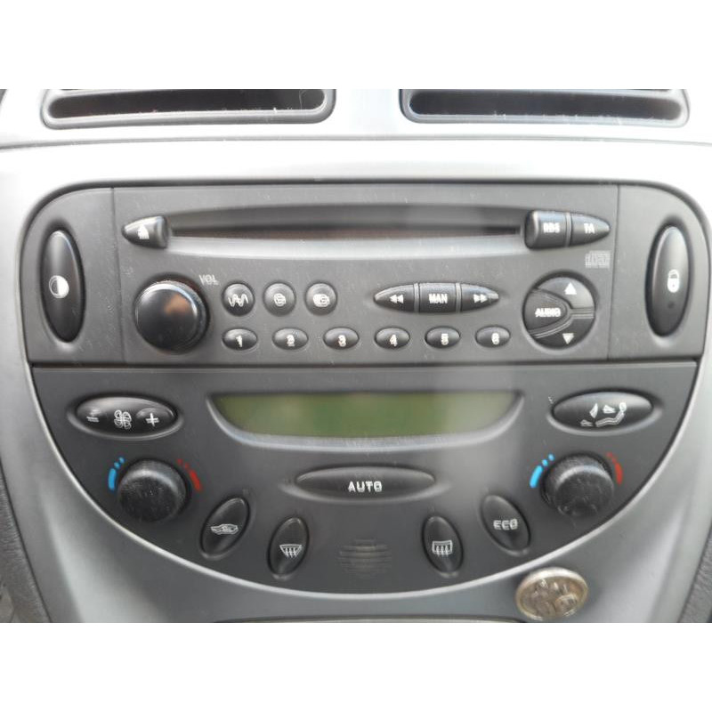 Porte avant gauche CITROEN C5 1 Photo n°8
