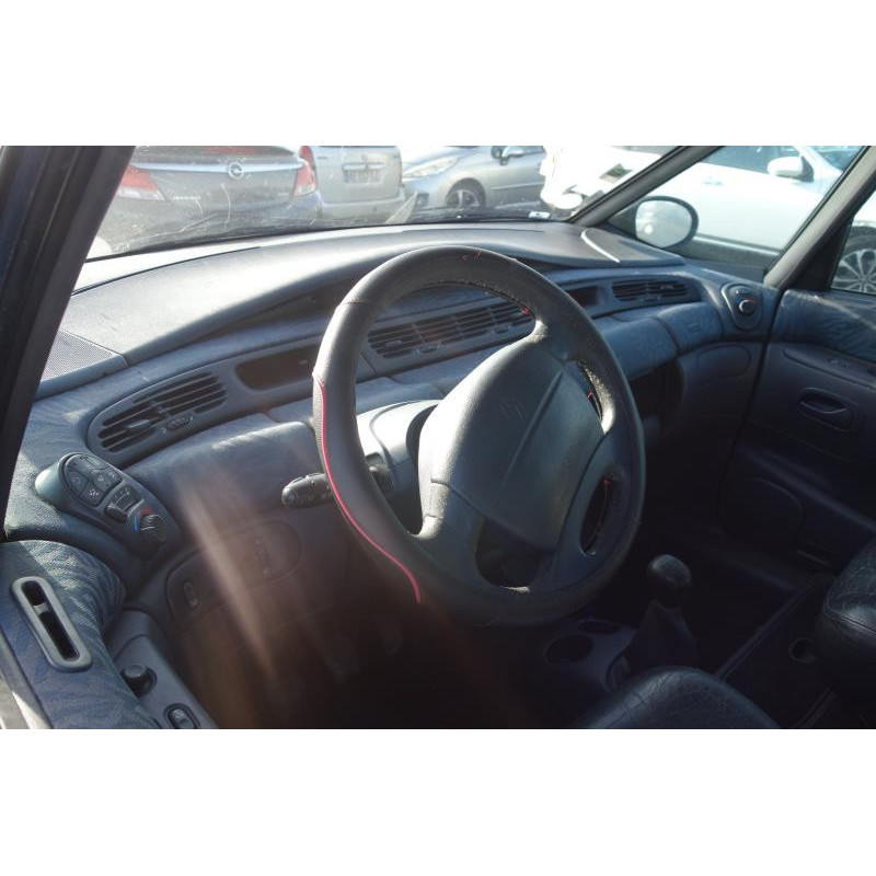 Ceinture arriere droit RENAULT GRAND ESPACE 3 Photo n°8