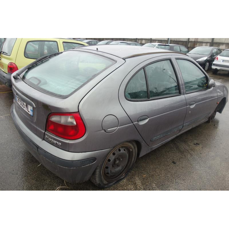 Ceinture arriere droit RENAULT MEGANE 1 Photo n°6