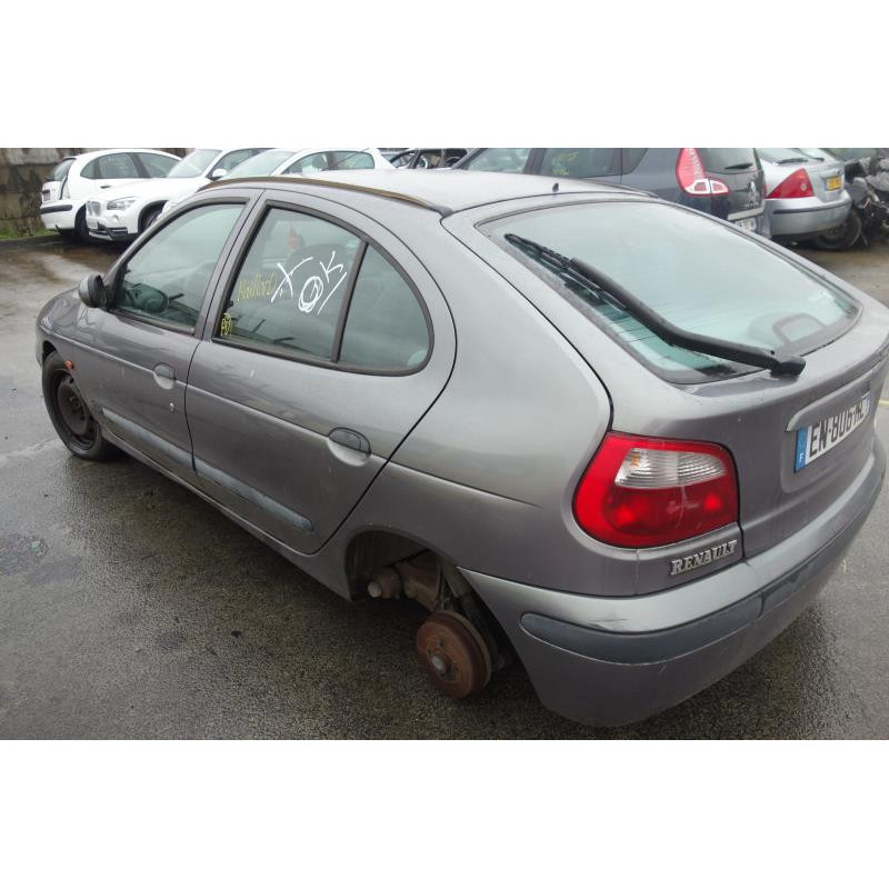 Ceinture arriere droit RENAULT MEGANE 1 Photo n°7