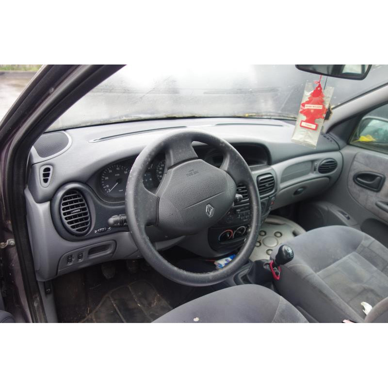 Ceinture arriere droit RENAULT MEGANE 1 Photo n°8
