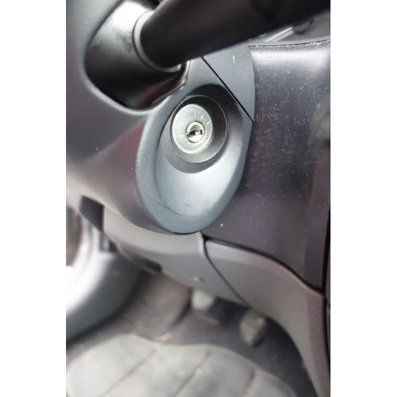 Ceinture arriere droit RENAULT MEGANE 1 Photo n°10