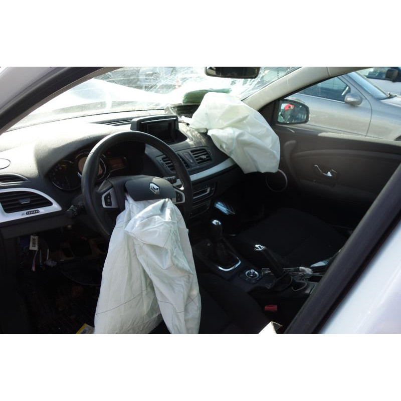 Ceinture arriere droit RENAULT MEGANE 3 Photo n°8