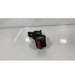 Attache ceinture arriere gauche RENAULT SAFRANE