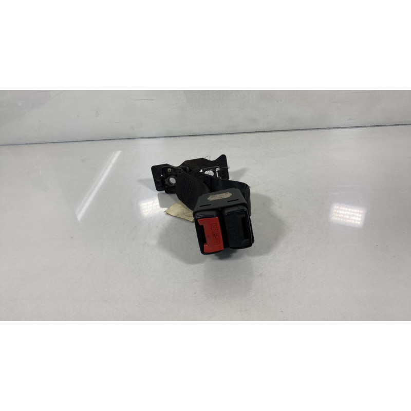 Attache ceinture arriere gauche RENAULT SAFRANE Photo n°2
