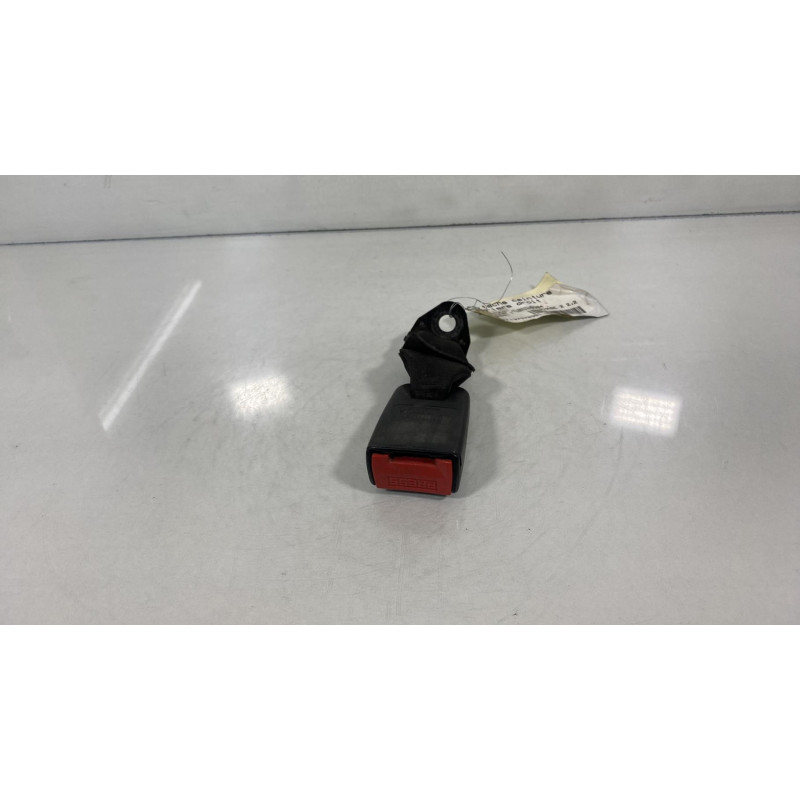 Attache ceinture arriere droit RENAULT LAGUNA 1 Photo n°1