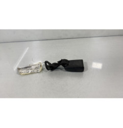 Attache ceinture arriere droit RENAULT LAGUNA 1