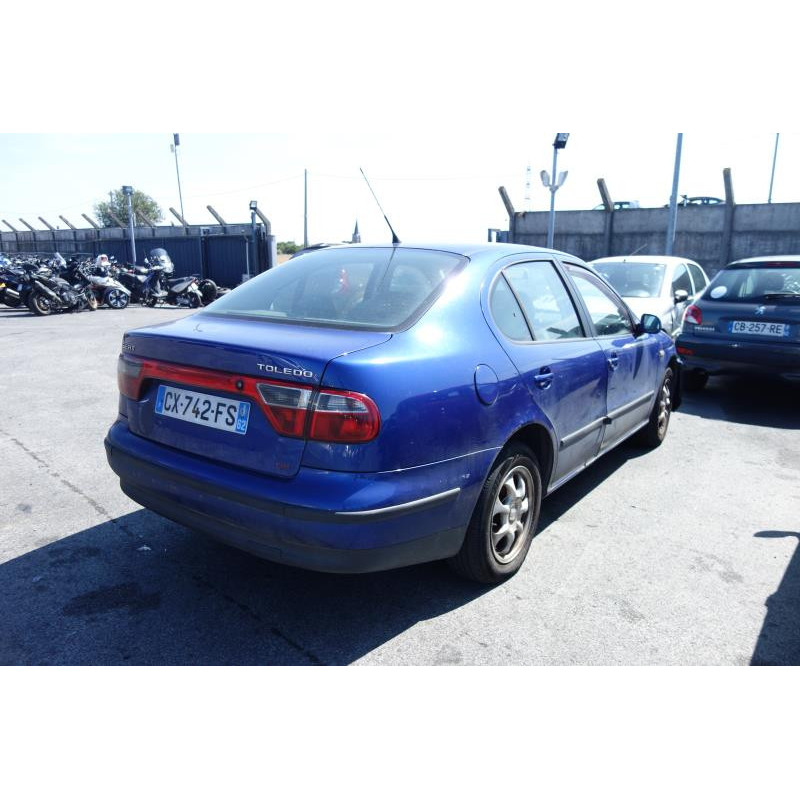 Aile avant gauche SEAT TOLEDO 2 Photo n°5