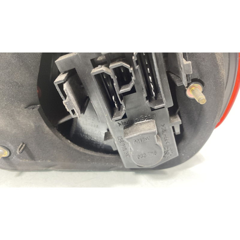 Feu arriere principal gauche (feux) SEAT TOLEDO 2 Photo n°3