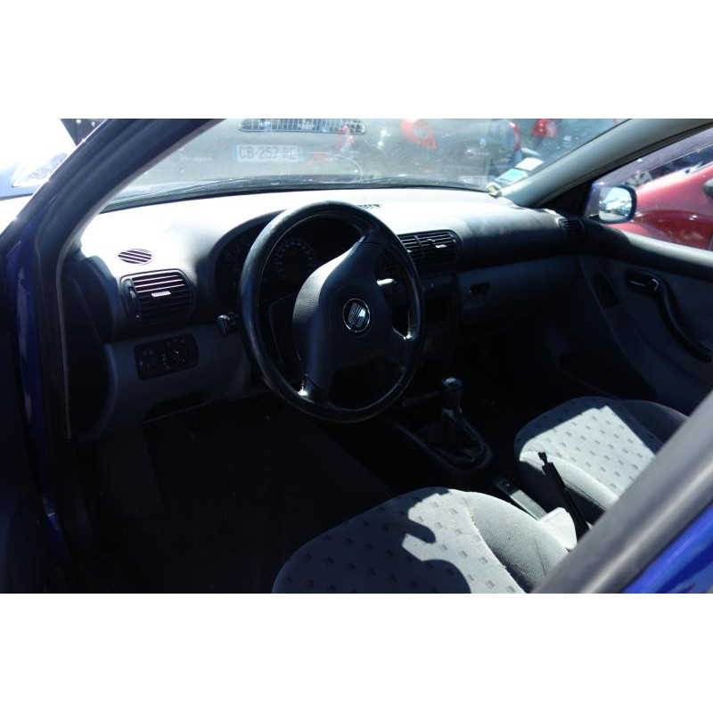 Malle/Hayon arriere SEAT TOLEDO 2 Photo n°7