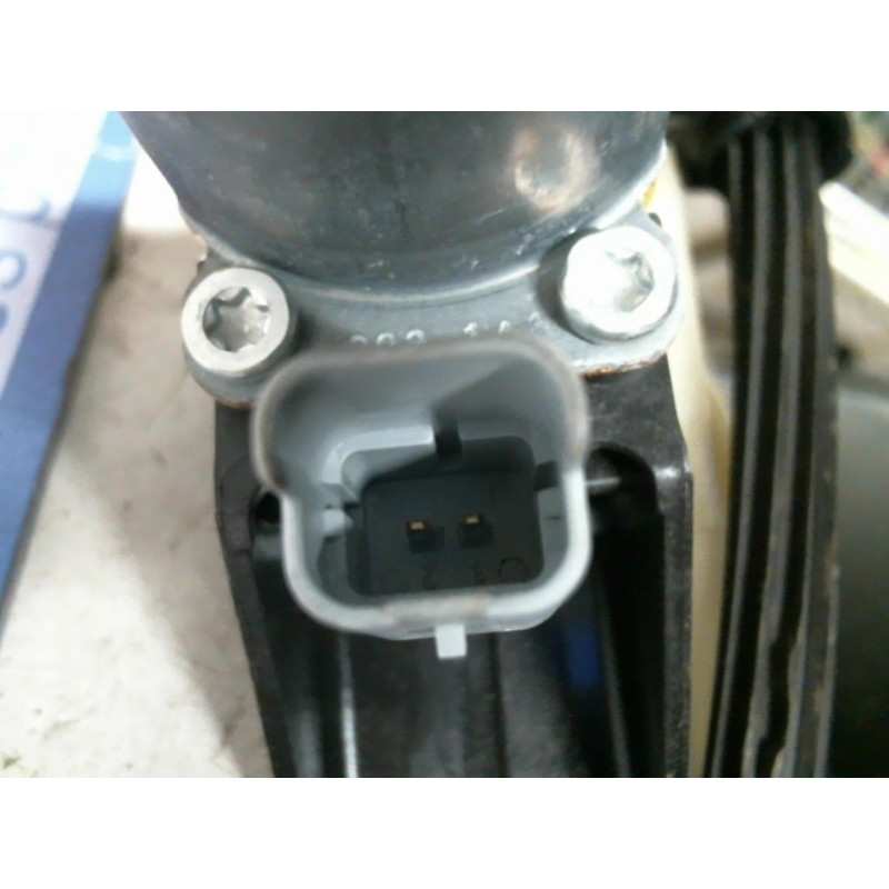 Leve vitre electrique avant droit CITROEN C4 CACTUS Photo n°2
