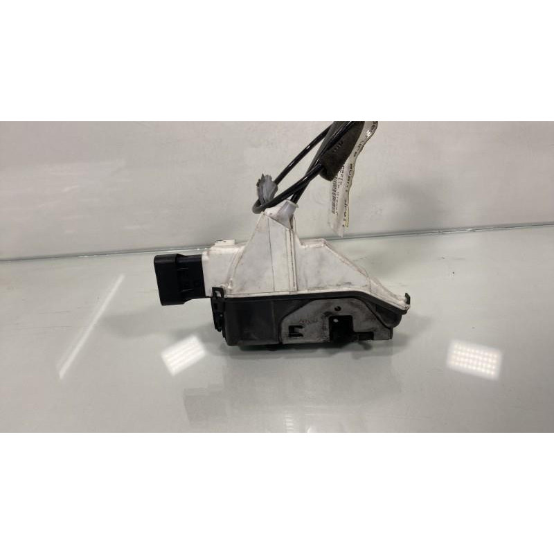 Serrure avant droit CITROEN C4 CACTUS Photo n°3
