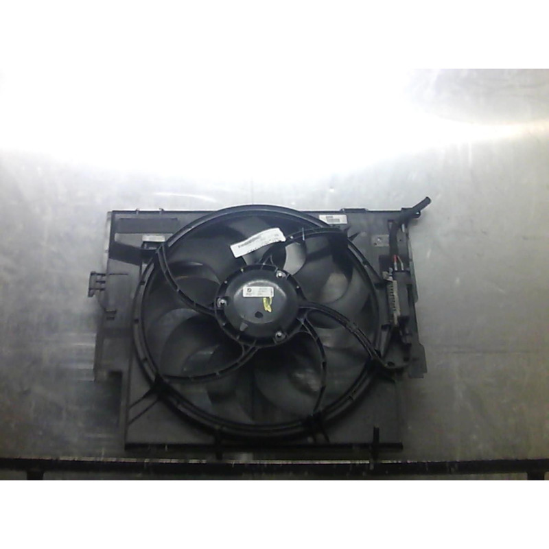 Moto ventilateur radiateur BMW SERIE 1 F20 Photo n°2