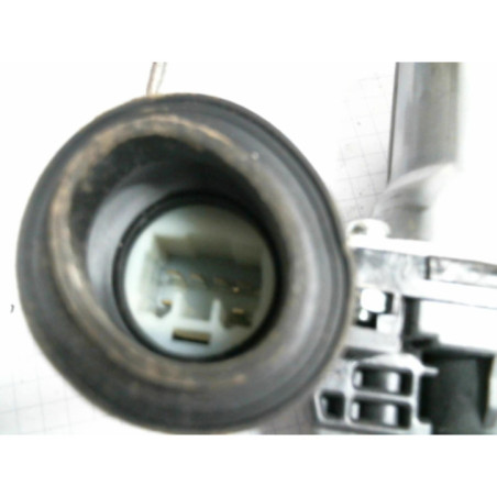 Leve vitre electrique arriere gauche TOYOTA RAV4 3 Photo n°1