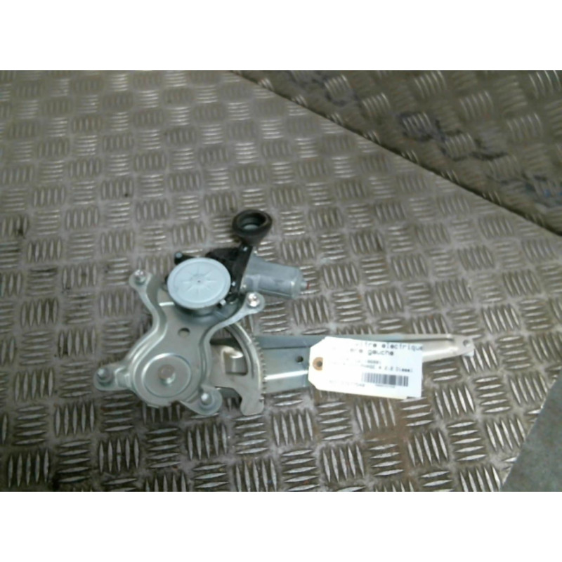 Leve vitre electrique arriere gauche TOYOTA RAV4 3 Photo n°2
