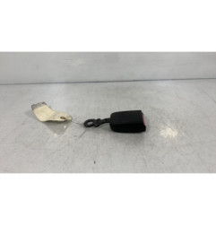 Attache ceinture arriere droit RENAULT VEL SATIS