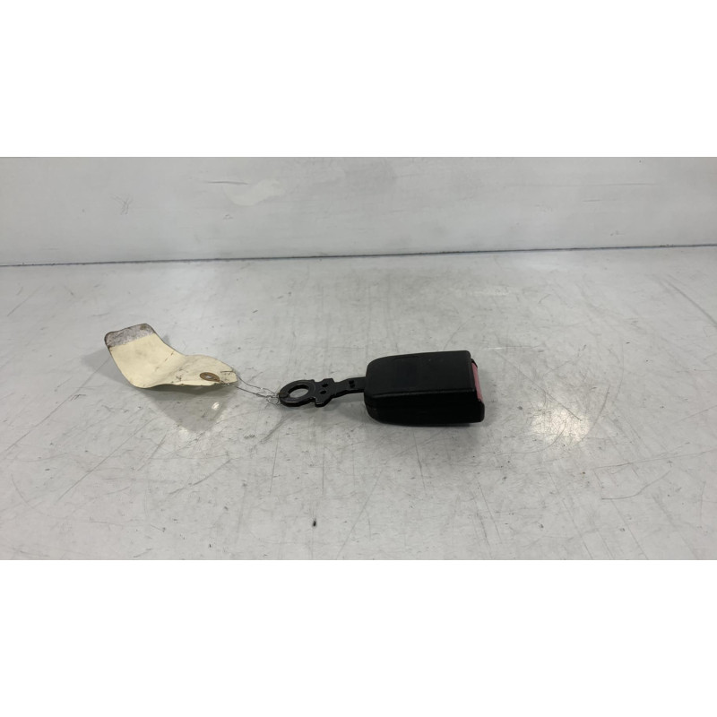 Attache ceinture arriere droit RENAULT VEL SATIS Photo n°3