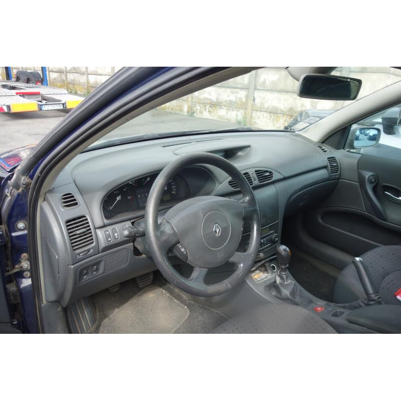 Pompe à carburant RENAULT LAGUNA 2 Photo n°9