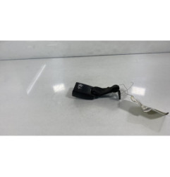 Attache ceinture arriere gauche RENAULT CLIO 1