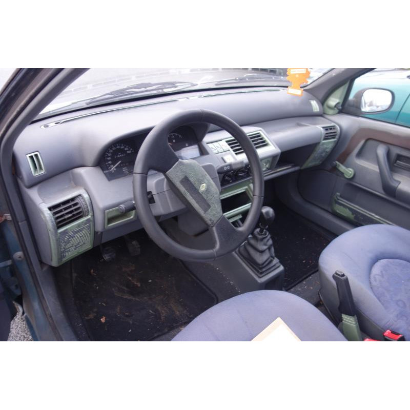 Ceinture arriere gauche RENAULT CLIO 1 Photo n°8