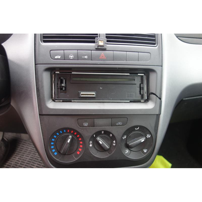 Porte avant droit FIAT GRANDE PUNTO Photo n°8