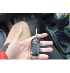 Porte avant droit FIAT GRANDE PUNTO