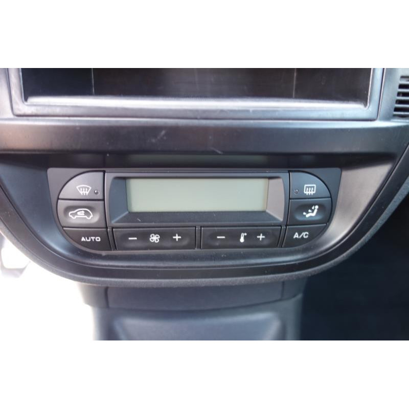 Malle/Hayon arriere CITROEN C3 PLURIEL Photo n°8