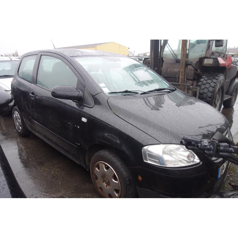 Renfort pare choc arriere (traverse) VOLKSWAGEN FOX Photo n°4