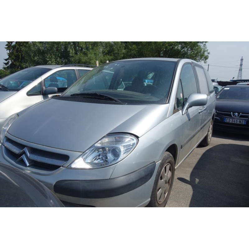 Face avant CITROEN C8 Photo n°3
