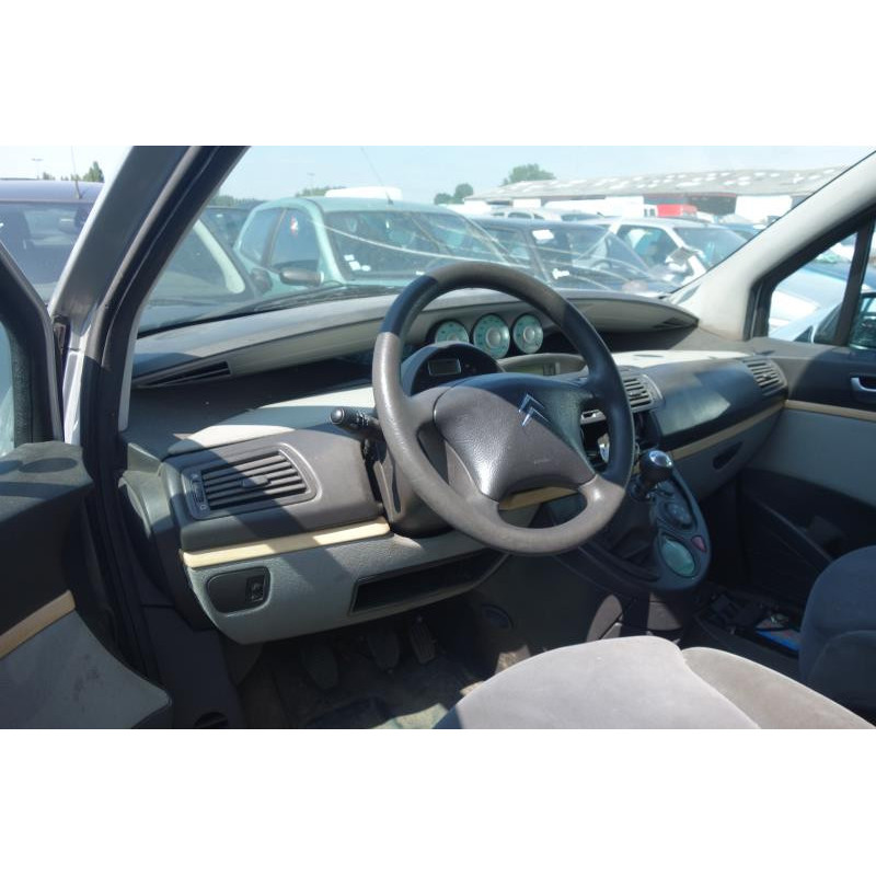 Face avant CITROEN C8 Photo n°7