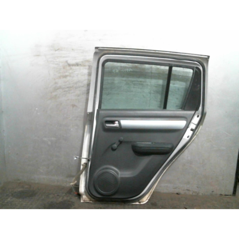 Porte arriere droit SUZUKI SWIFT 3 Photo n°1