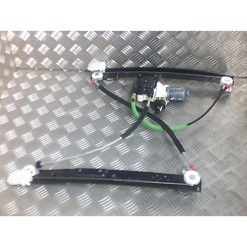 Leve vitre electrique avant droit FORD MONDEO 3 Photo n°1
