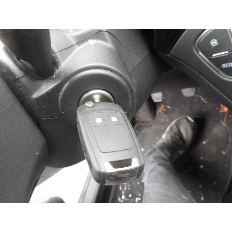 Alternateur OPEL CORSA E Photo n°12