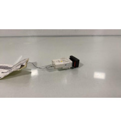 Bouton de warning NISSAN QASHQAI 1