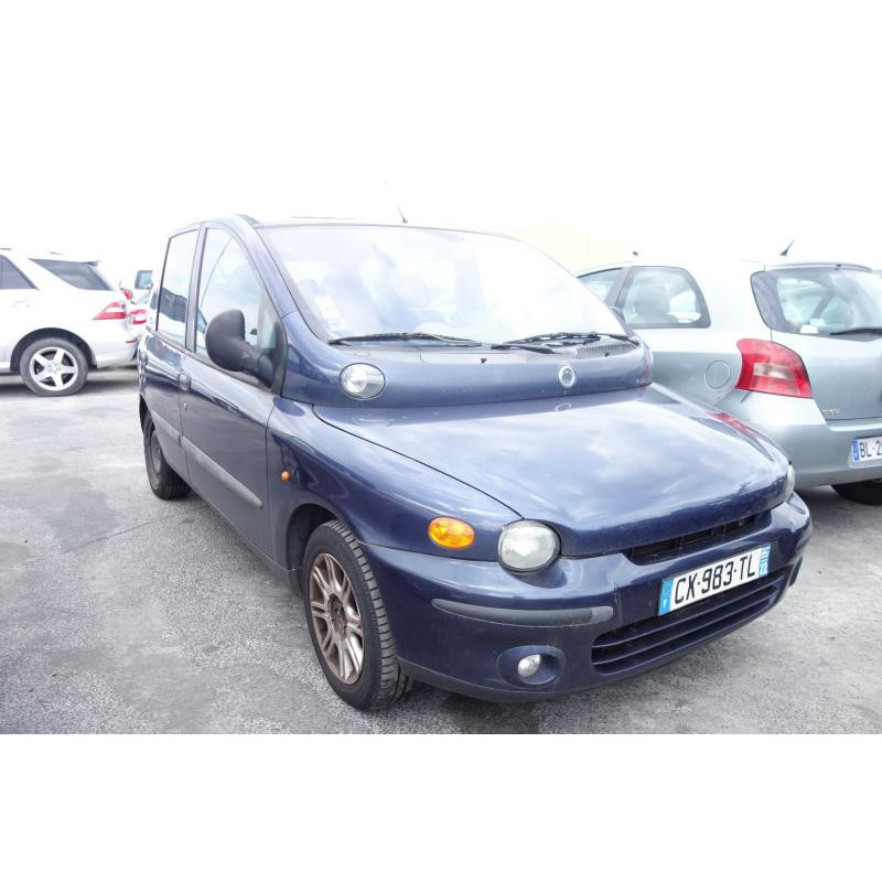 Pare choc avant FIAT MULTIPLA Photo n°8