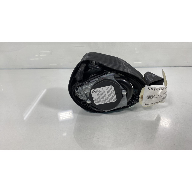 Pretensionneur de ceinture avant droit SKODA OCTAVIA 2 Photo n°1