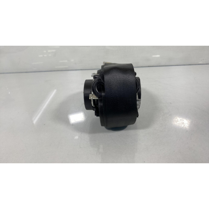 Pretensionneur de ceinture avant droit SKODA OCTAVIA 2 Photo n°2