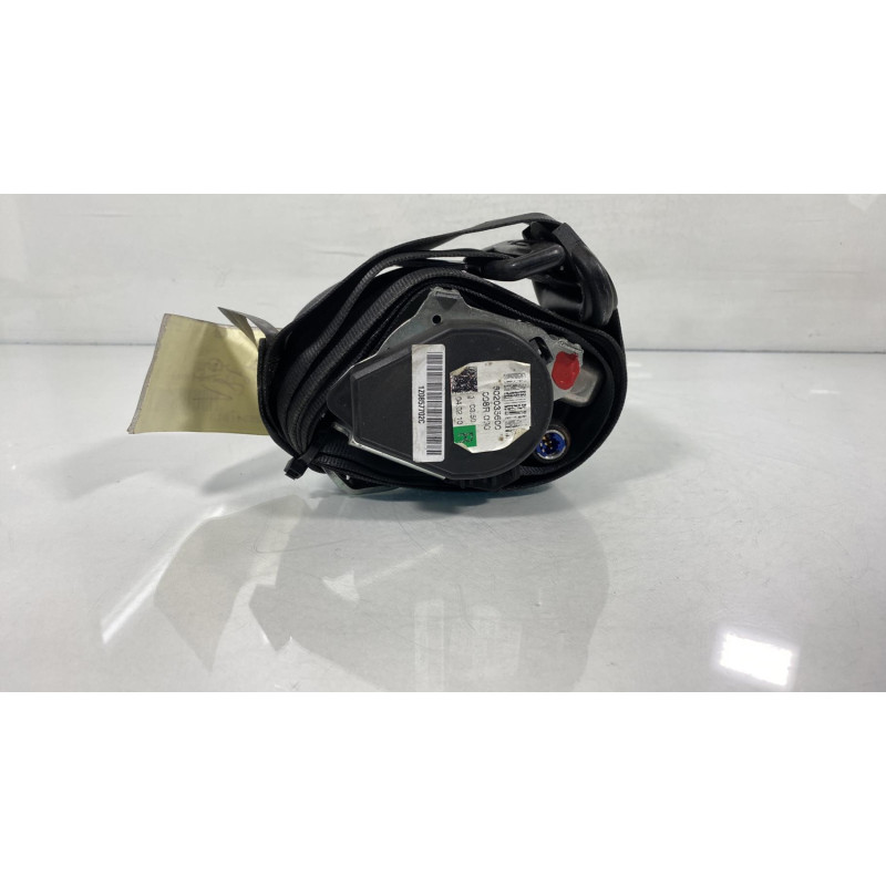 Pretensionneur de ceinture avant droit SKODA OCTAVIA 2 Photo n°3
