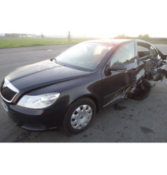 Pretensionneur de ceinture avant droit SKODA OCTAVIA 2