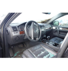 Custode arriere droit VOLKSWAGEN TOUAREG 1