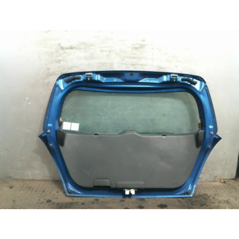 Malle/Hayon arriere SUZUKI SWIFT 3 Photo n°2