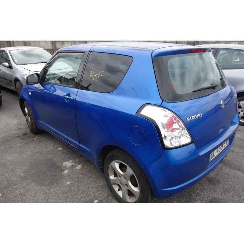 Porte avant droit SUZUKI SWIFT 3 Photo n°6