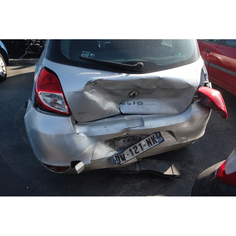 Ecran GPS RENAULT CLIO 3 Photo n°8