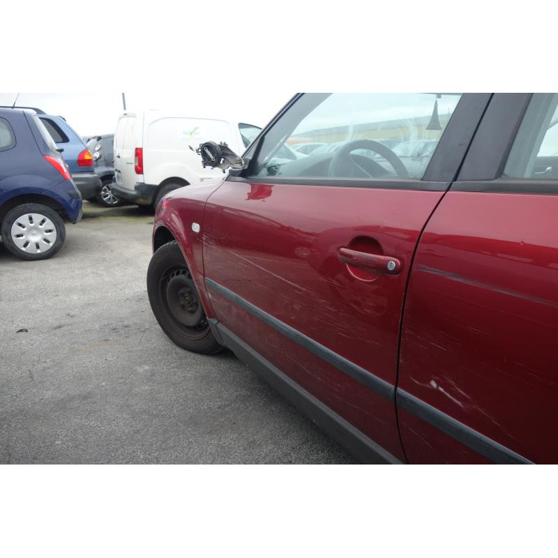 Pare choc avant VOLKSWAGEN PASSAT 4 Photo n°9
