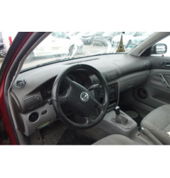 Pare choc avant VOLKSWAGEN PASSAT 4