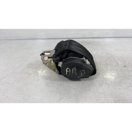 Ceinture arriere droit VOLKSWAGEN GOLF 5 Photo n°1