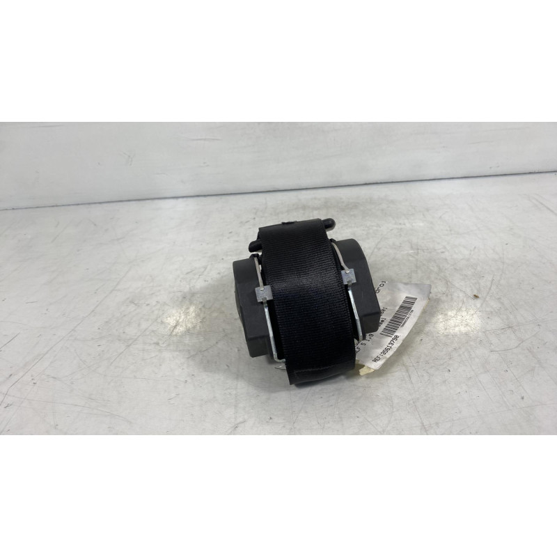 Ceinture arriere droit VOLKSWAGEN GOLF 5 Photo n°2